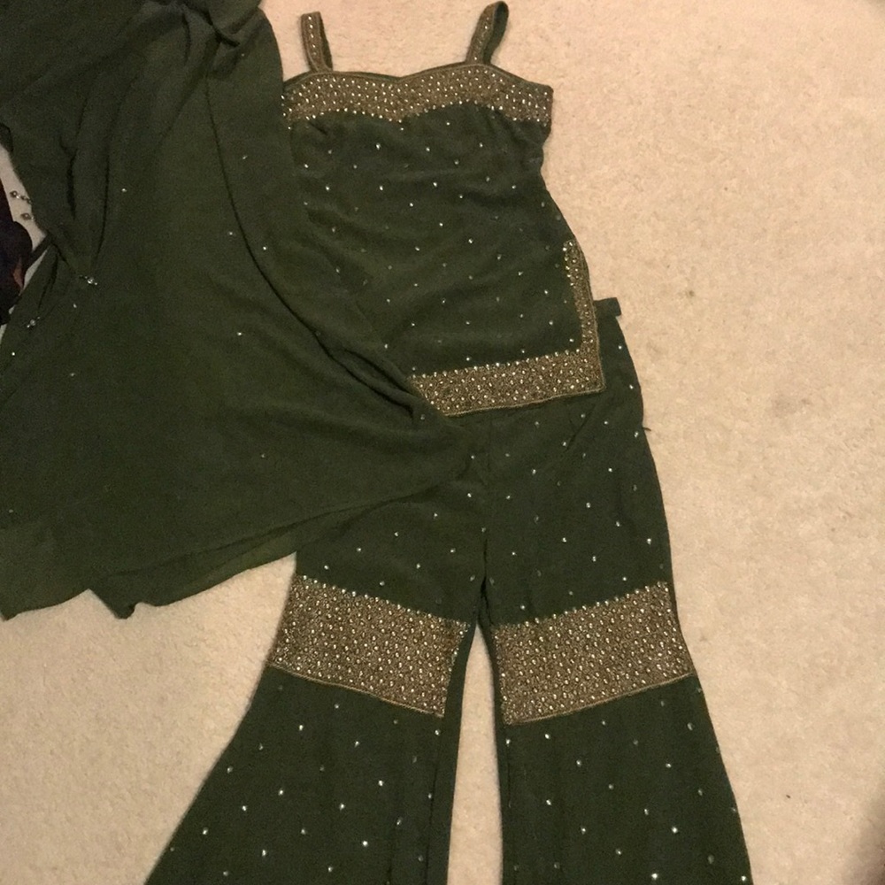 Indian Pakistani suit